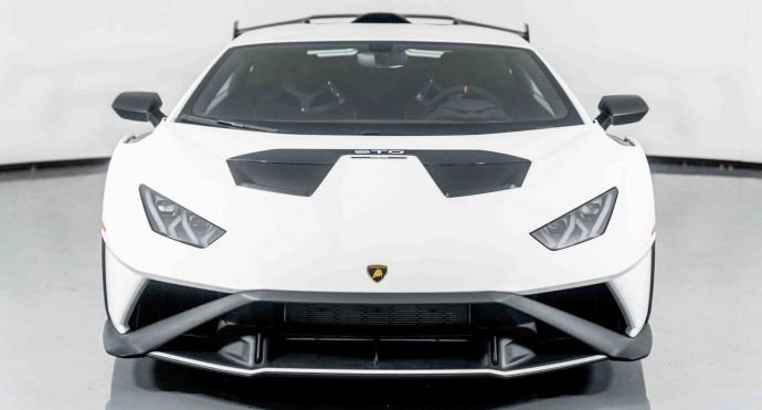 2023 Lamborghini Huracan STO For Sale (1)
