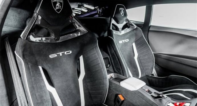 2023 Lamborghini Huracan STO For Sale (15)