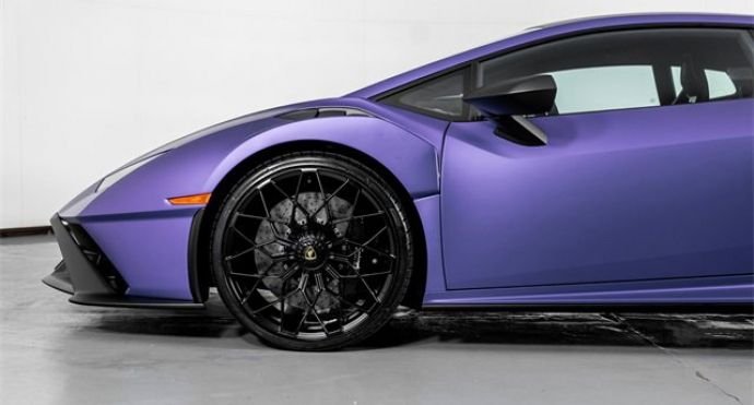 2023 Lamborghini Huracan STO For Sale (18)