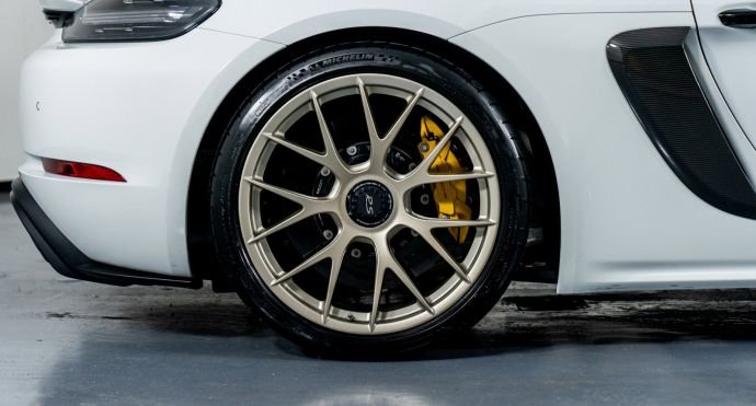 2023 Porsche 718 Cayman – GT4 RS WEISSACH For Sale (3)