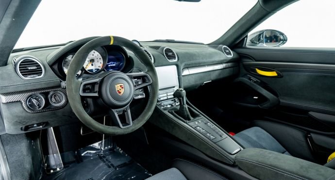 2023 Porsche 718 Cayman – GT4 RS WEISSACH For Sale (33)