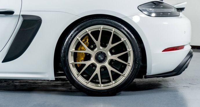 2023 Porsche 718 Cayman – GT4 RS WEISSACH For Sale (8)