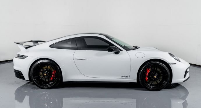 2023 Porsche 911 Carrera GTS For Sale (10)