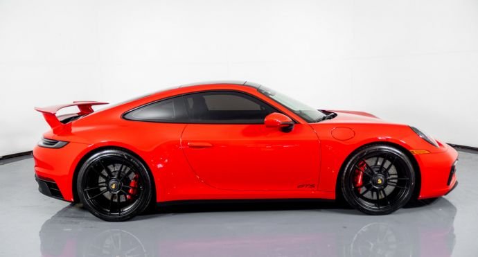 2023 Porsche 911 Carrera GTS For Sale (16)