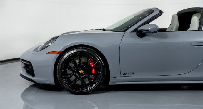2023 Porsche 911 – Targa 4 GTS For Sale (44)