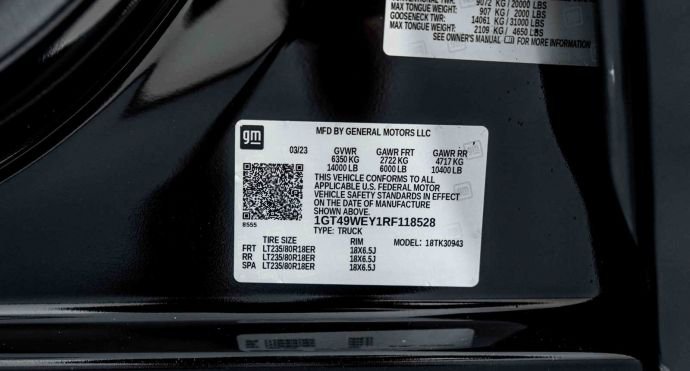 2024 GMC Sierra 3500HD – DRW Crew Denali For Sale (25)