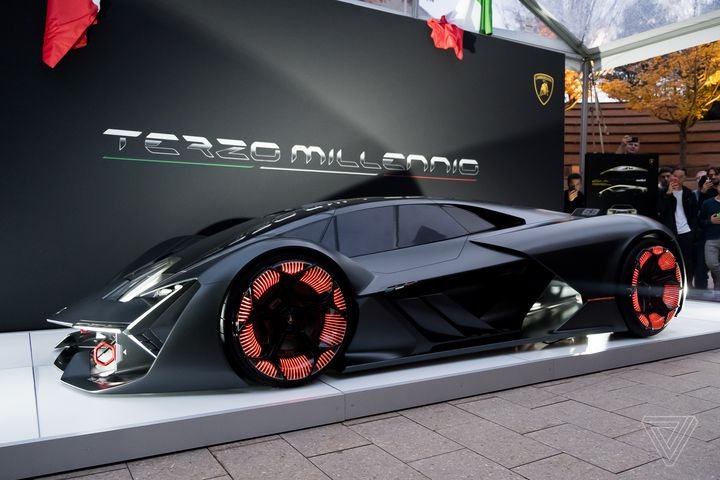 LAMBORGHINI TERZO MILLENNIO