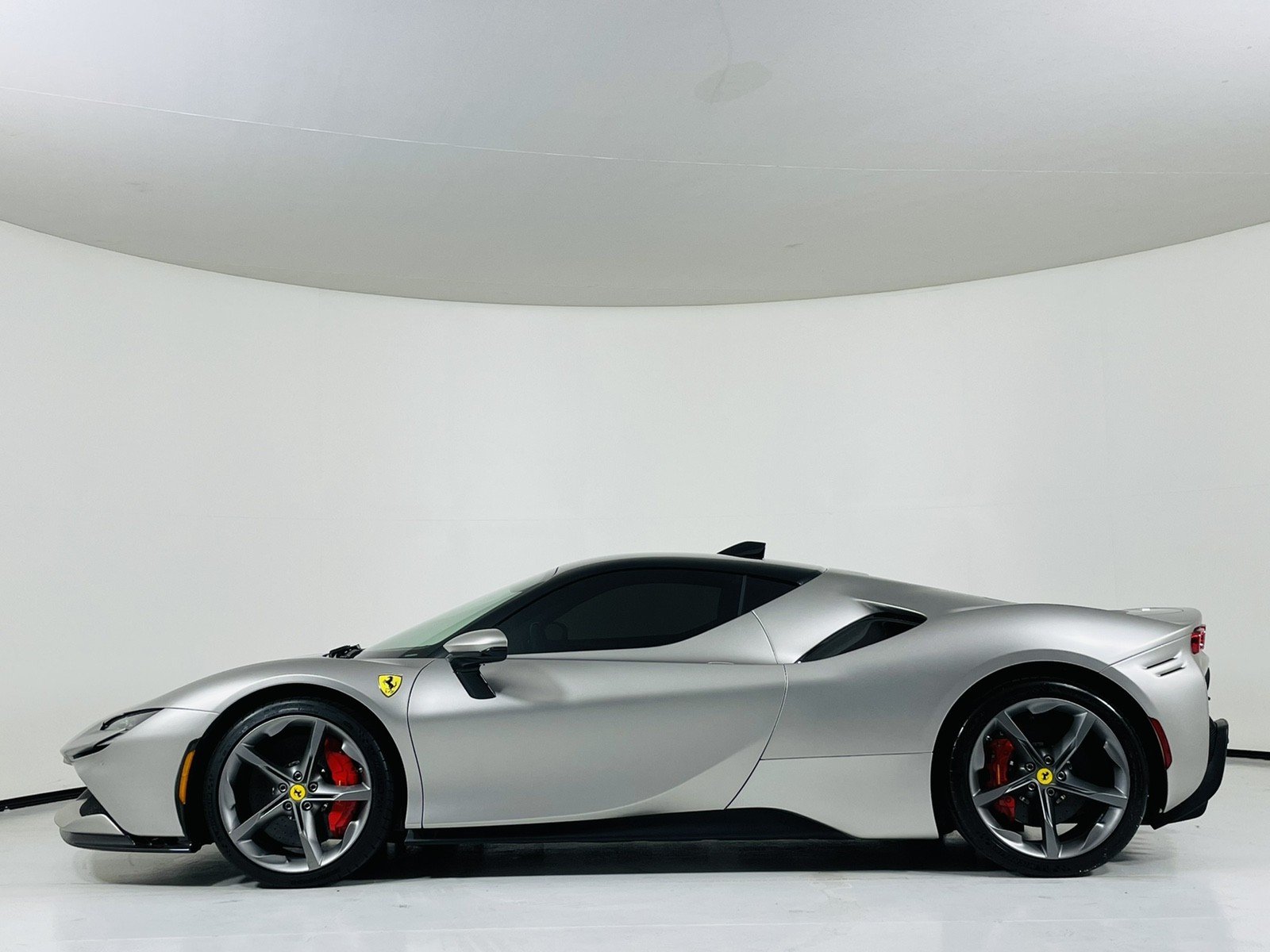 USED 2021 FERRARI SF90 STRADALE COUPE W A 650K MSRP FOR SALE (30)