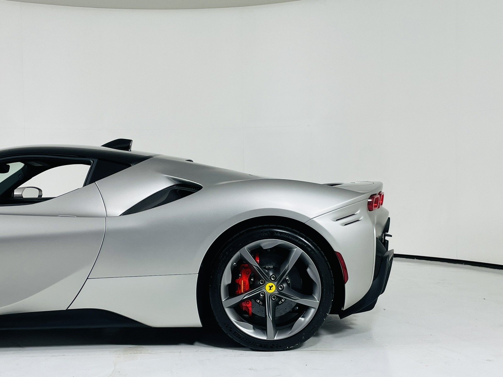 USED 2021 FERRARI SF90 STRADALE COUPE W A 650K MSRP FOR SALE (33)