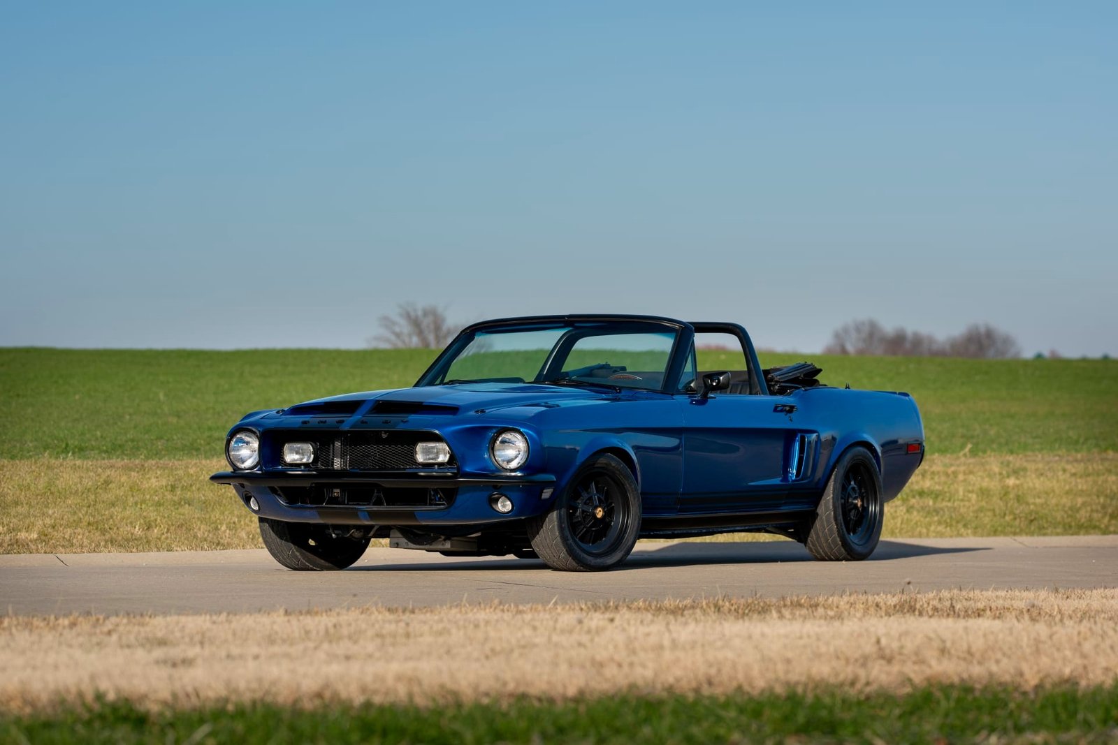 1968 Ford Shelby GT500 Continuation Convertible (26)