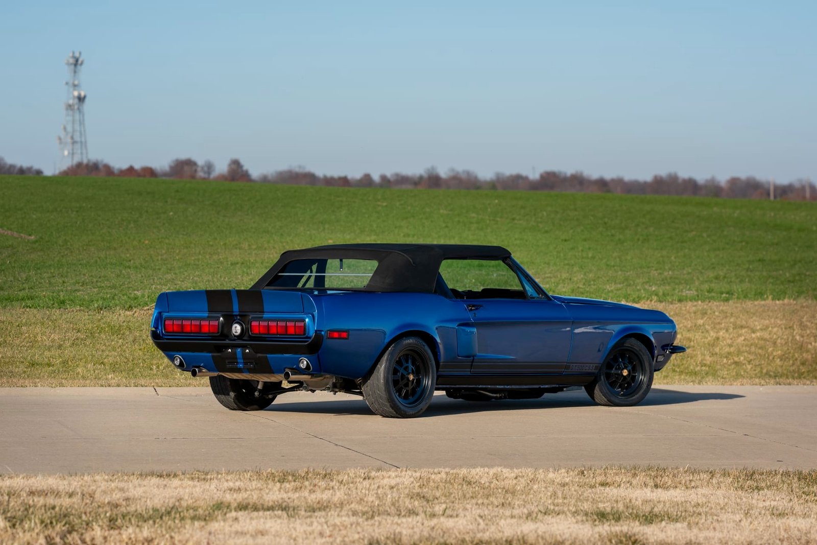 1968 Ford Shelby GT500 Continuation Convertible (30)