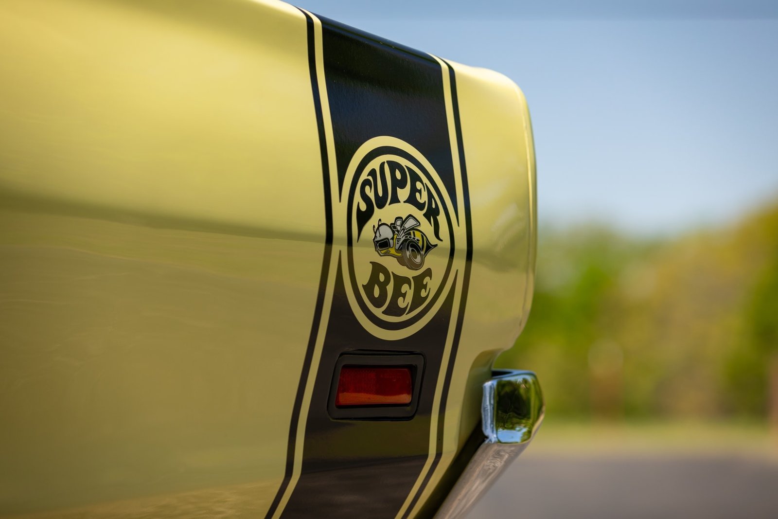 1969 Dodge Hemi Super Bee Hardtop (2)
