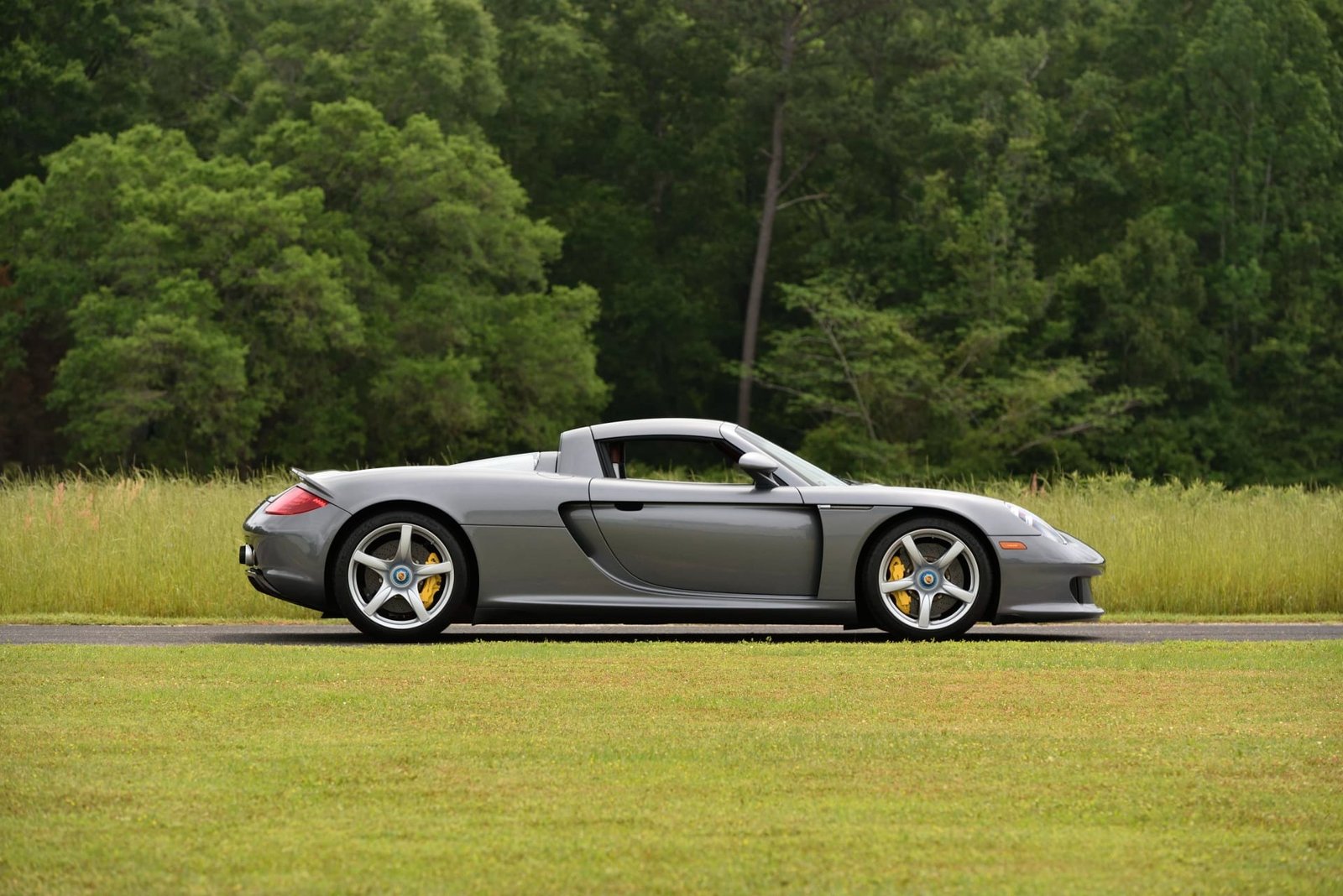 2004 Porsche Carrera GT For Sale (19)