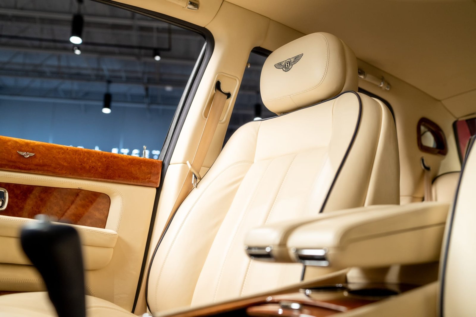 2009 Bentley Arnage Red Label Sedan (21)