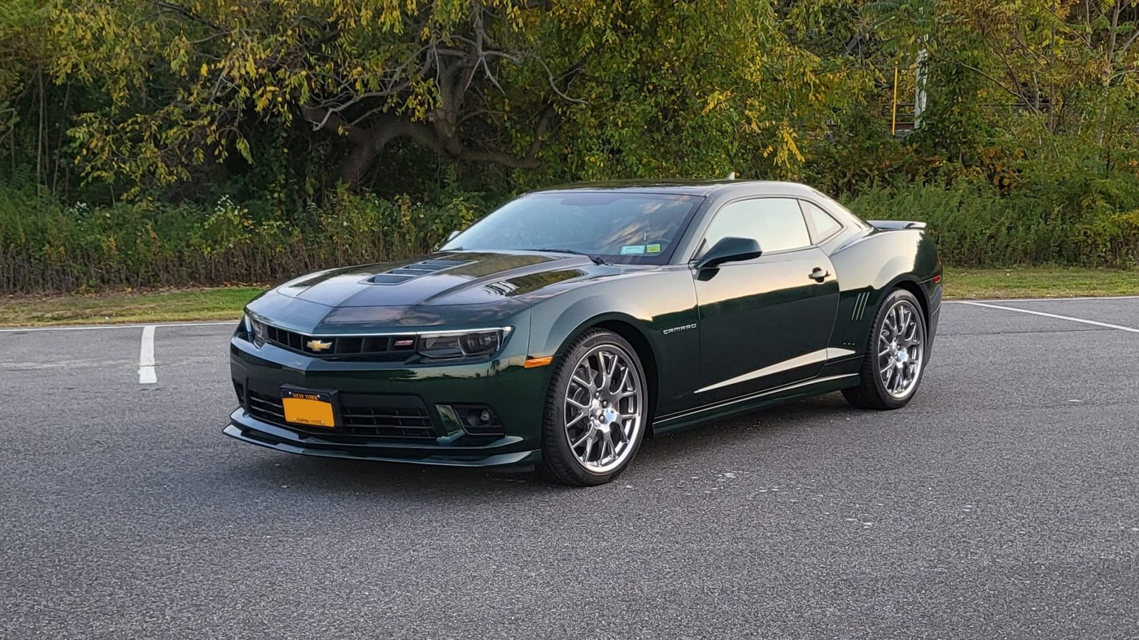 2015 Chevrolet Camaro 2SS Green Flash Edition (45)