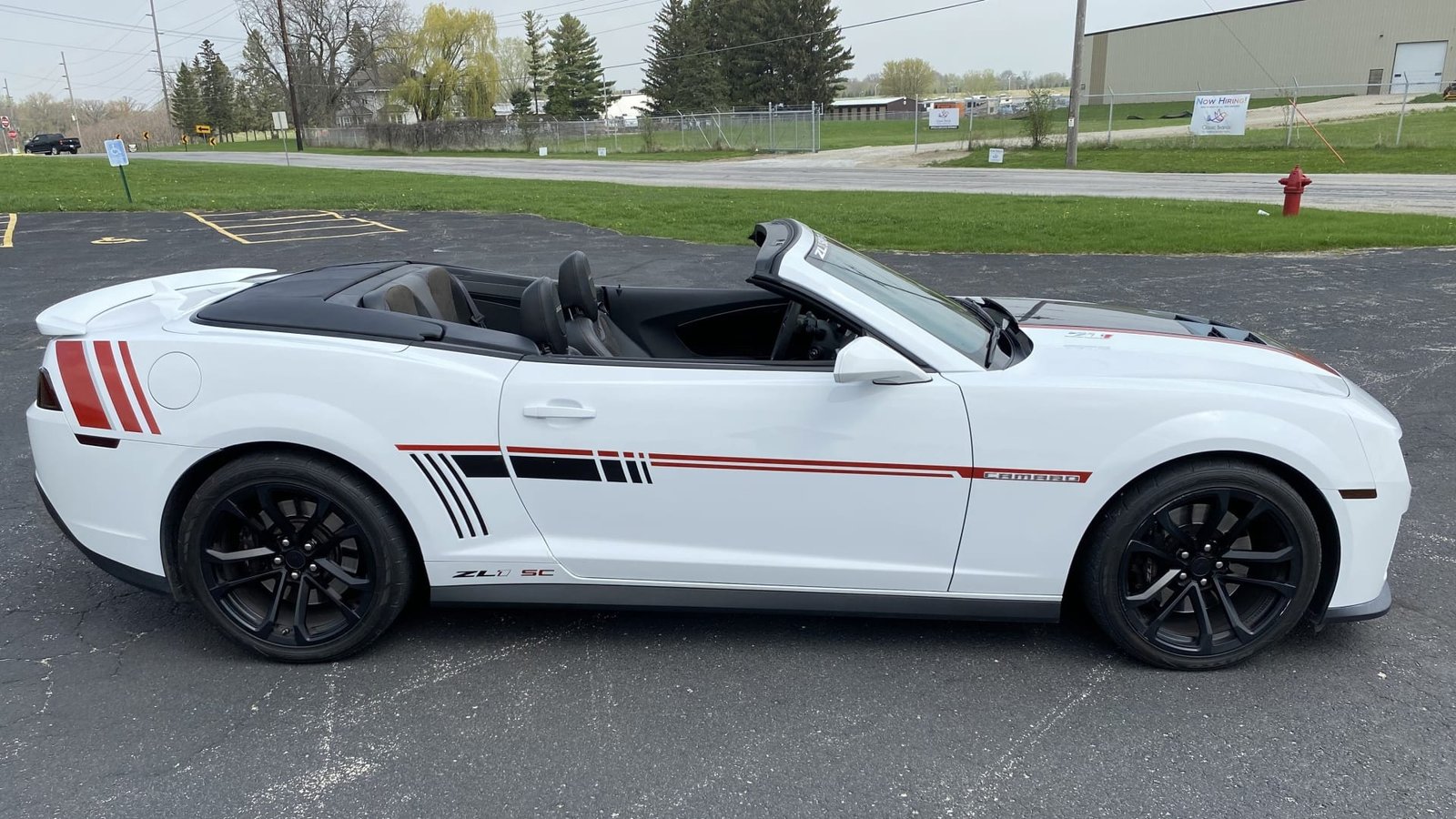 2015 Chevrolet Camaro ZL1 Convertible (9)