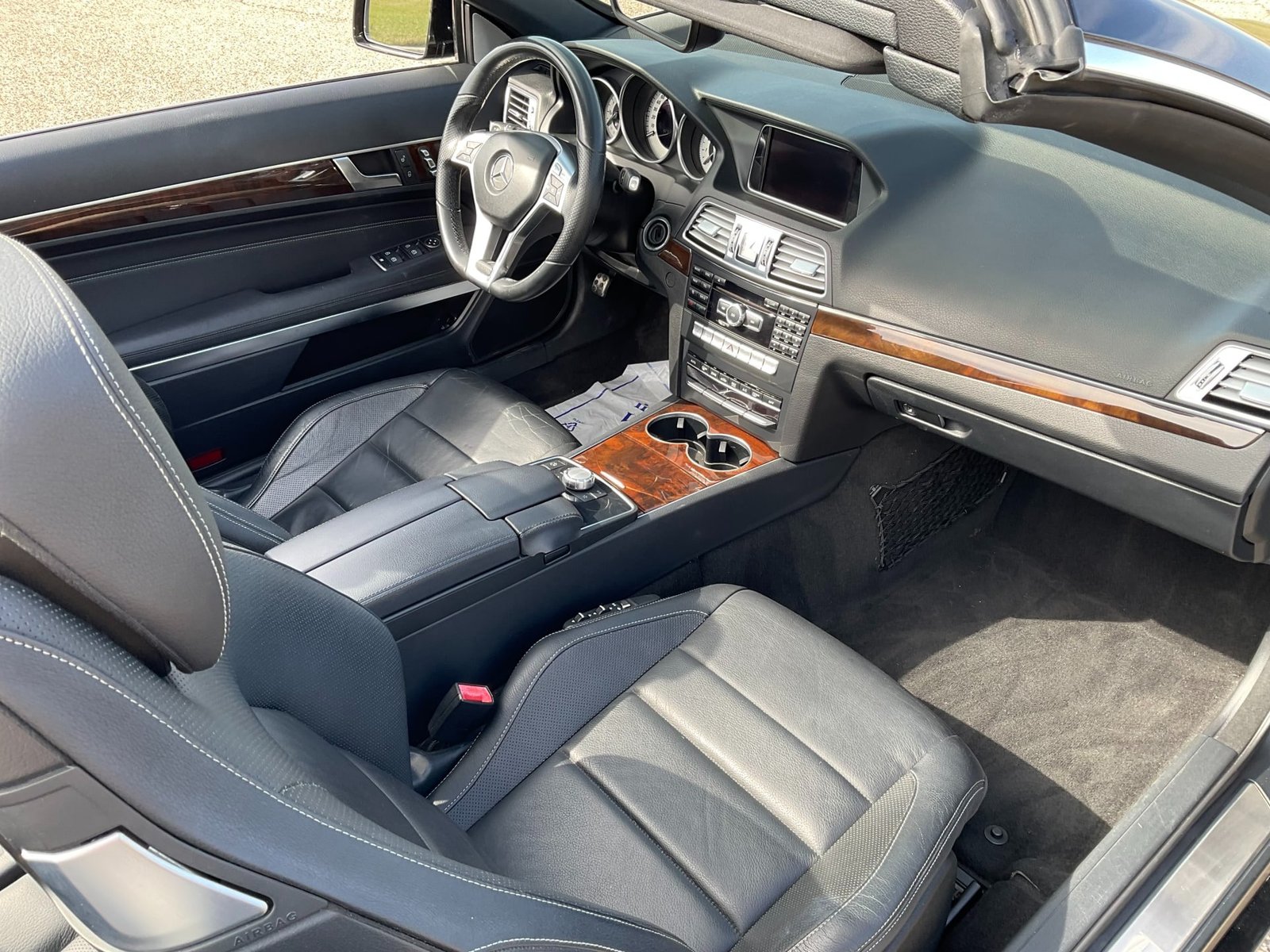 2015 Mercedes-Benz E400 Convertible (10)