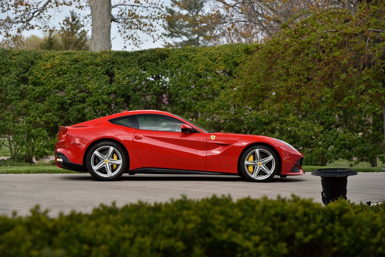 2016 Ferrari F12 Berlinetta For Sale (27)