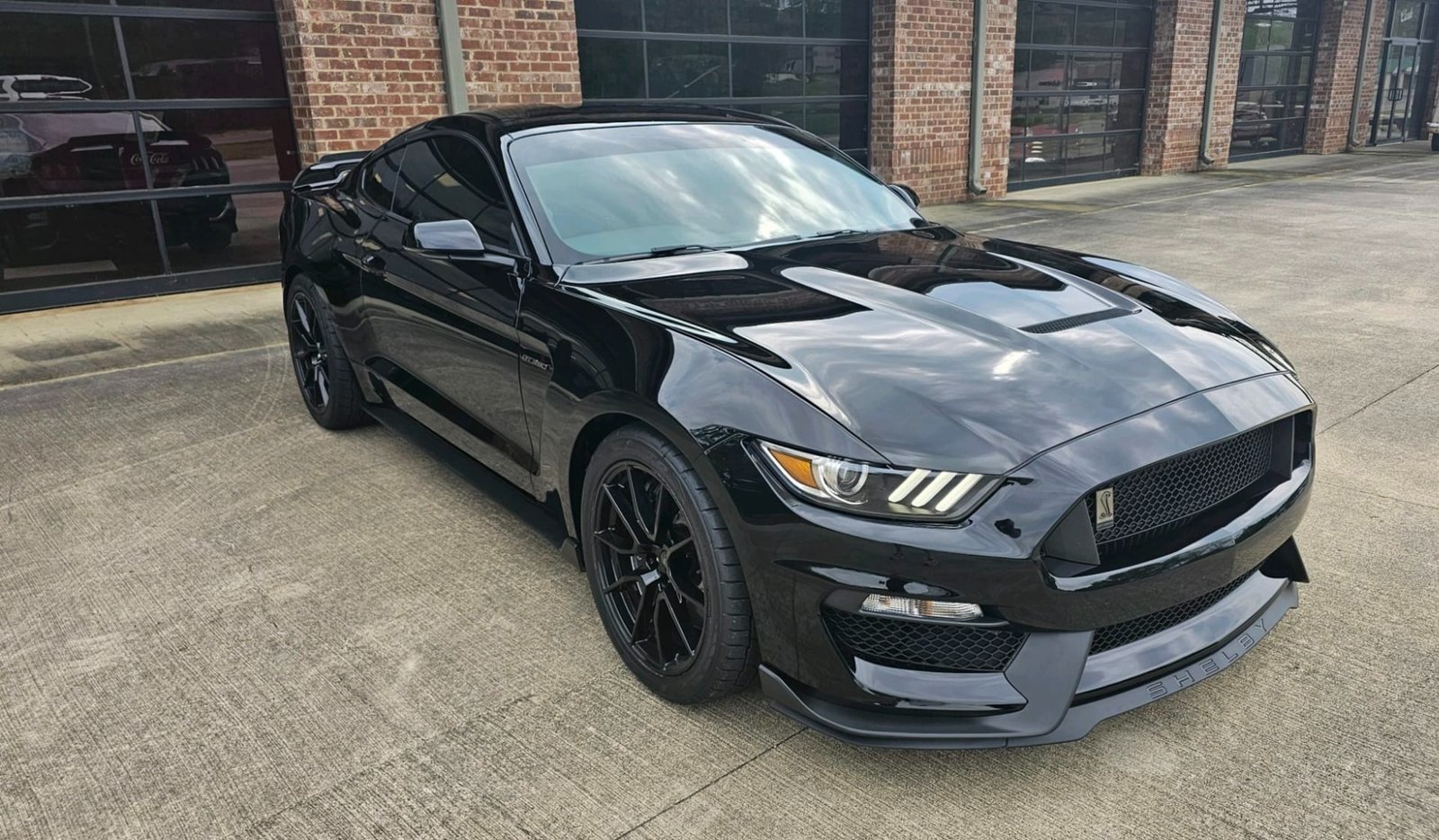 2019 Ford Shelby GT350 For Sale (4)