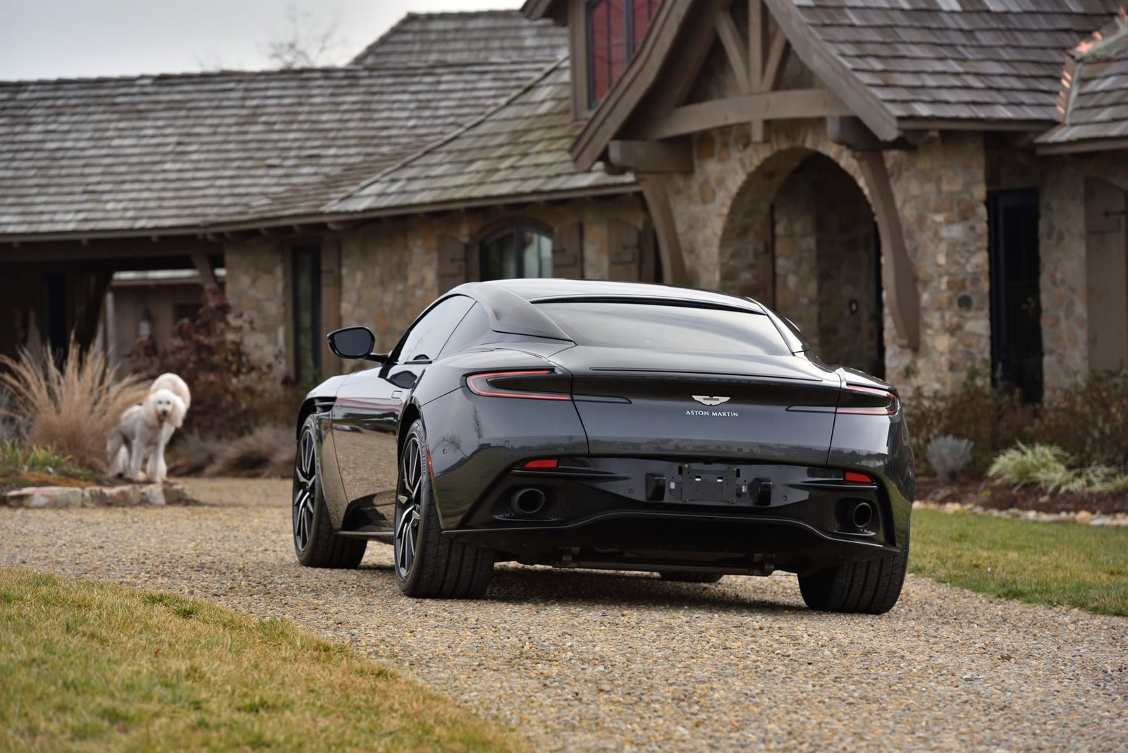2020 Aston Martin DB11 For Sale (30)