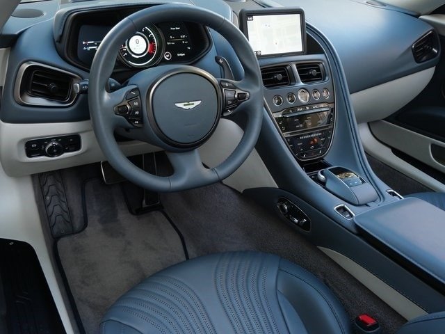2020 Aston Martin DB11 Volante For Sale (29)