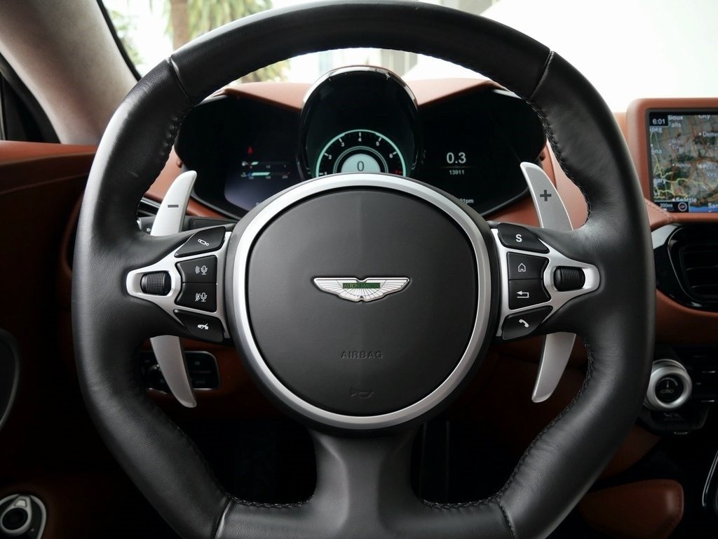 2020 Aston Martin Vantage For Sale (3)