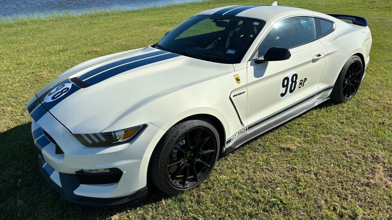 2020 Ford Shelby GT350 For Sale (2)