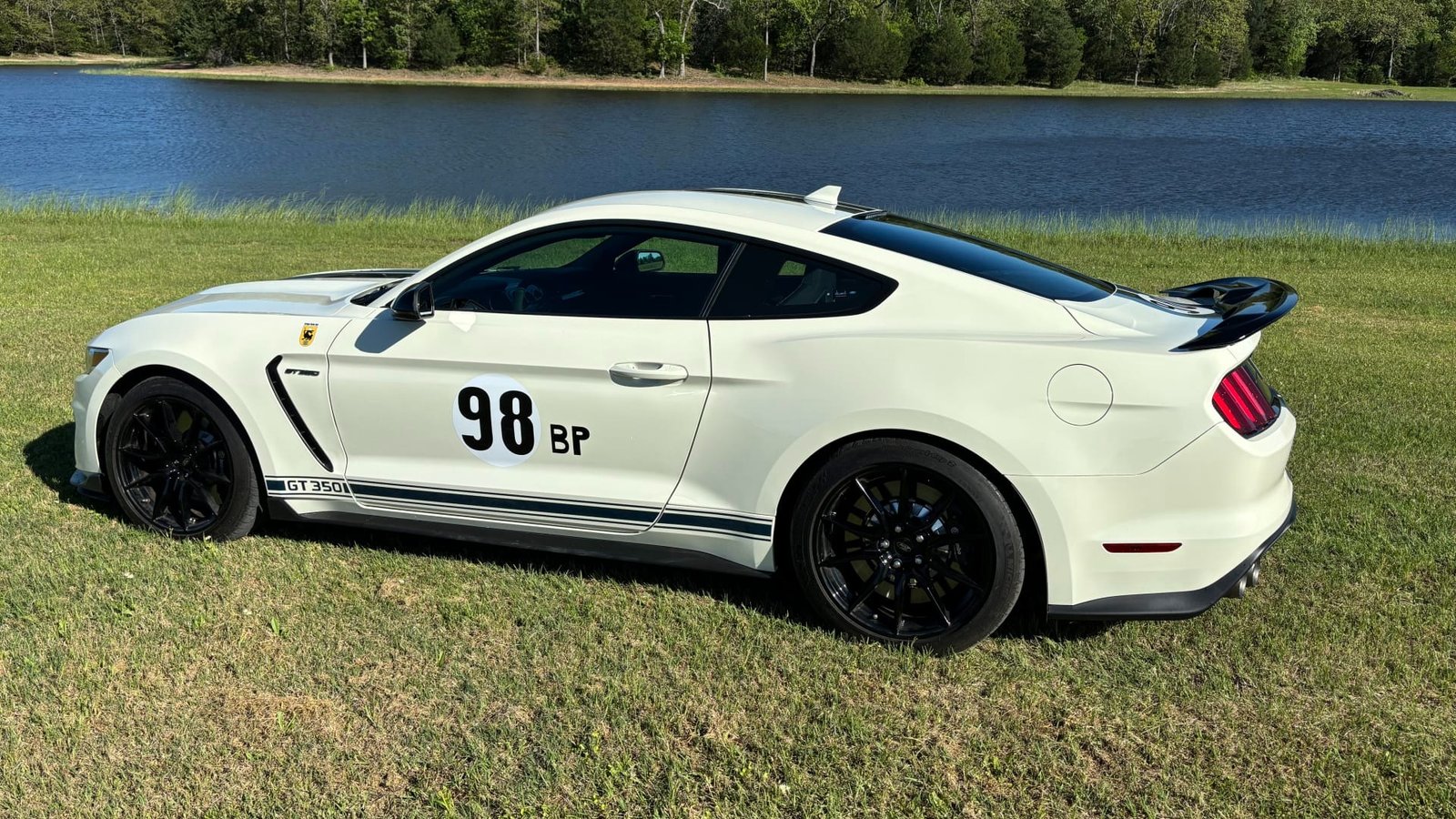 2020 Ford Shelby GT350 For Sale (9)