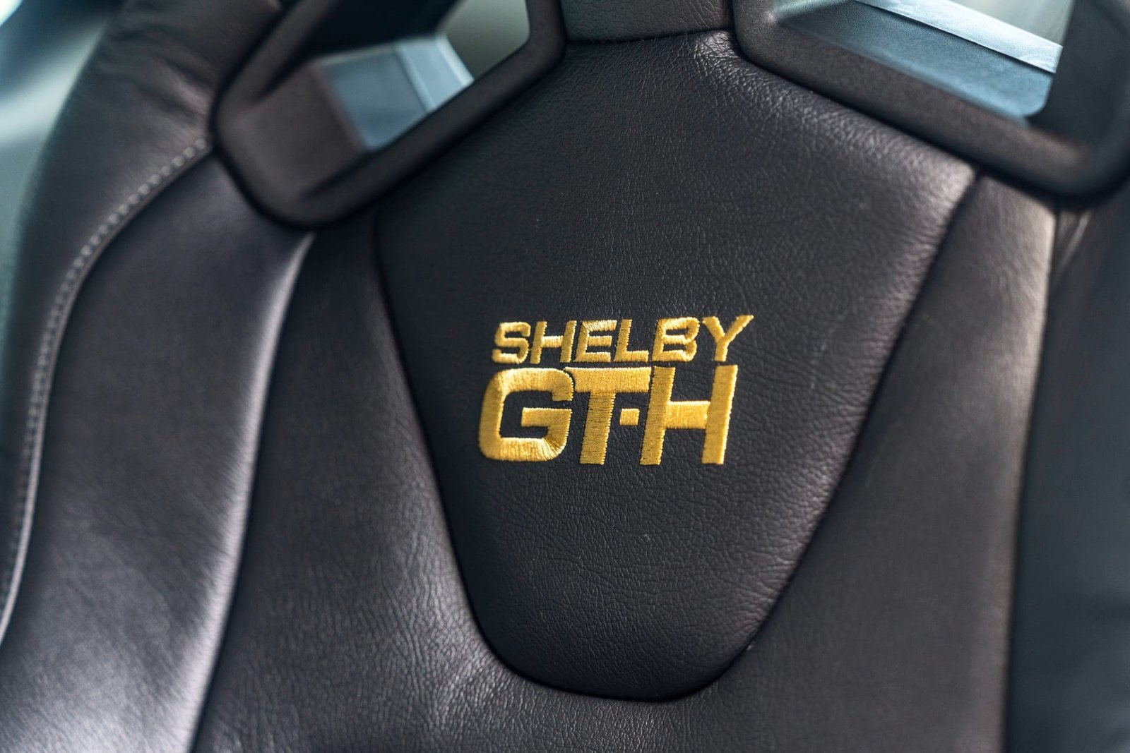2022 Ford Shelby GT-H Supercharged Coupe (17)