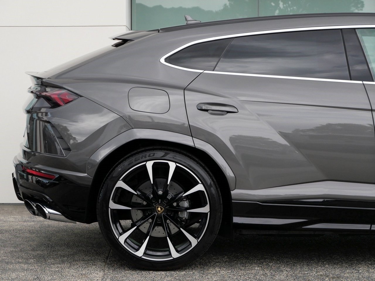 2022 Lamborghini Urus Certified Pre Owned (16)