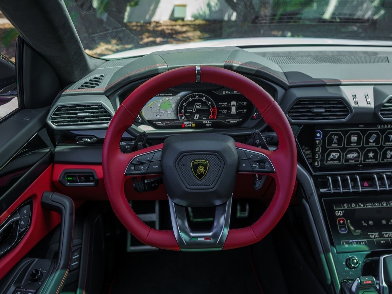 2022 Lamborghini Urus SUV For Sale (25)