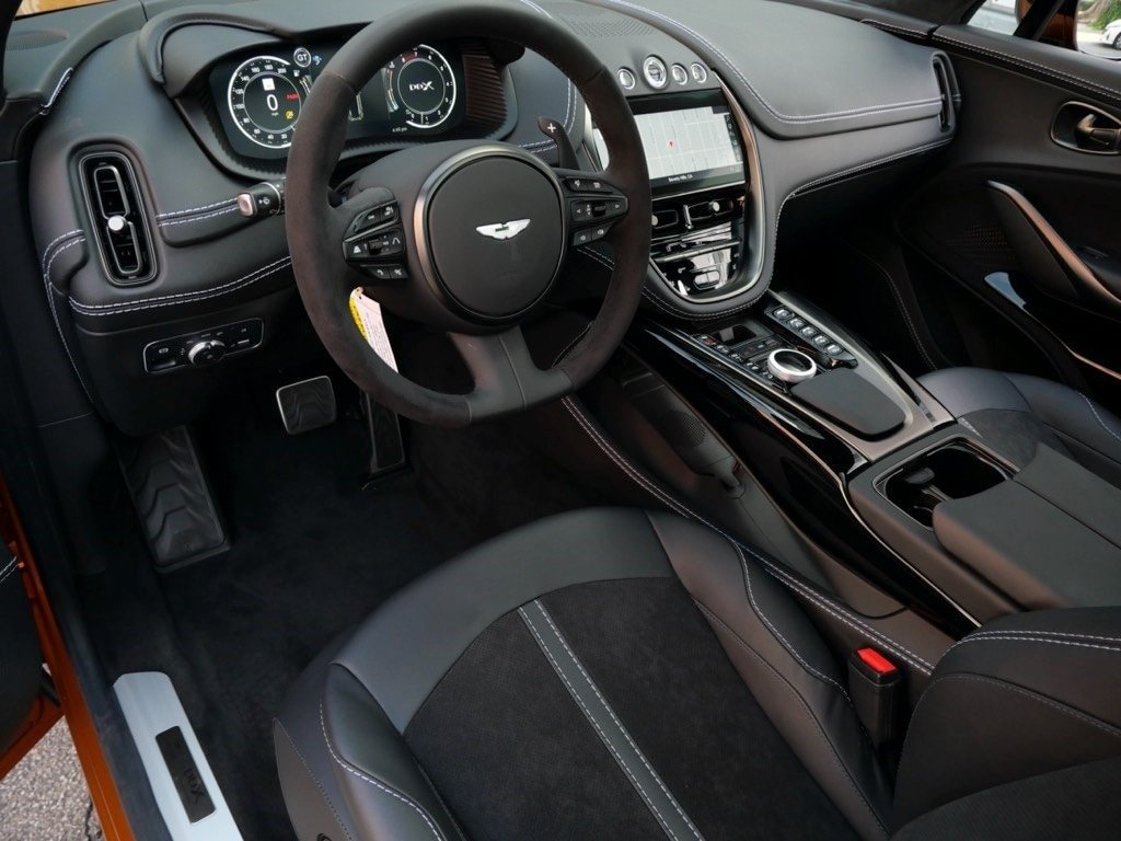 2023 Aston Martin DBX SUV For Sale (28)