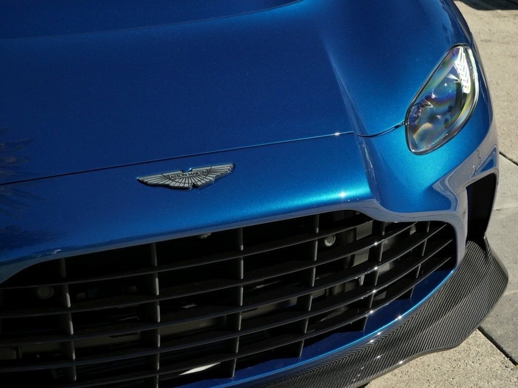 2023 Aston Martin Vantage Roadster V12 For Sale (20)