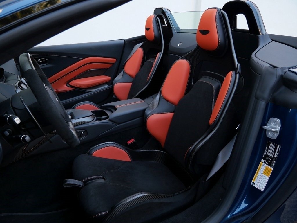 2023 Aston Martin Vantage Roadster V12 For Sale (21)