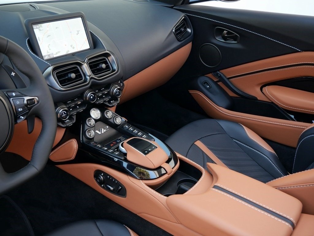 2023 Aston Martin Vantage V12 For Sale (22)