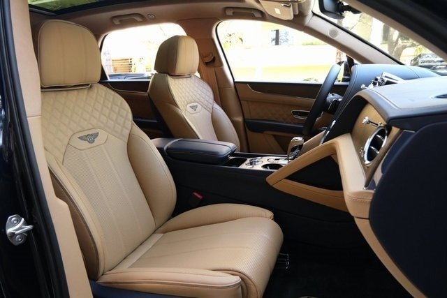 2023 Bentley Bentayga SUV For Sale (13)