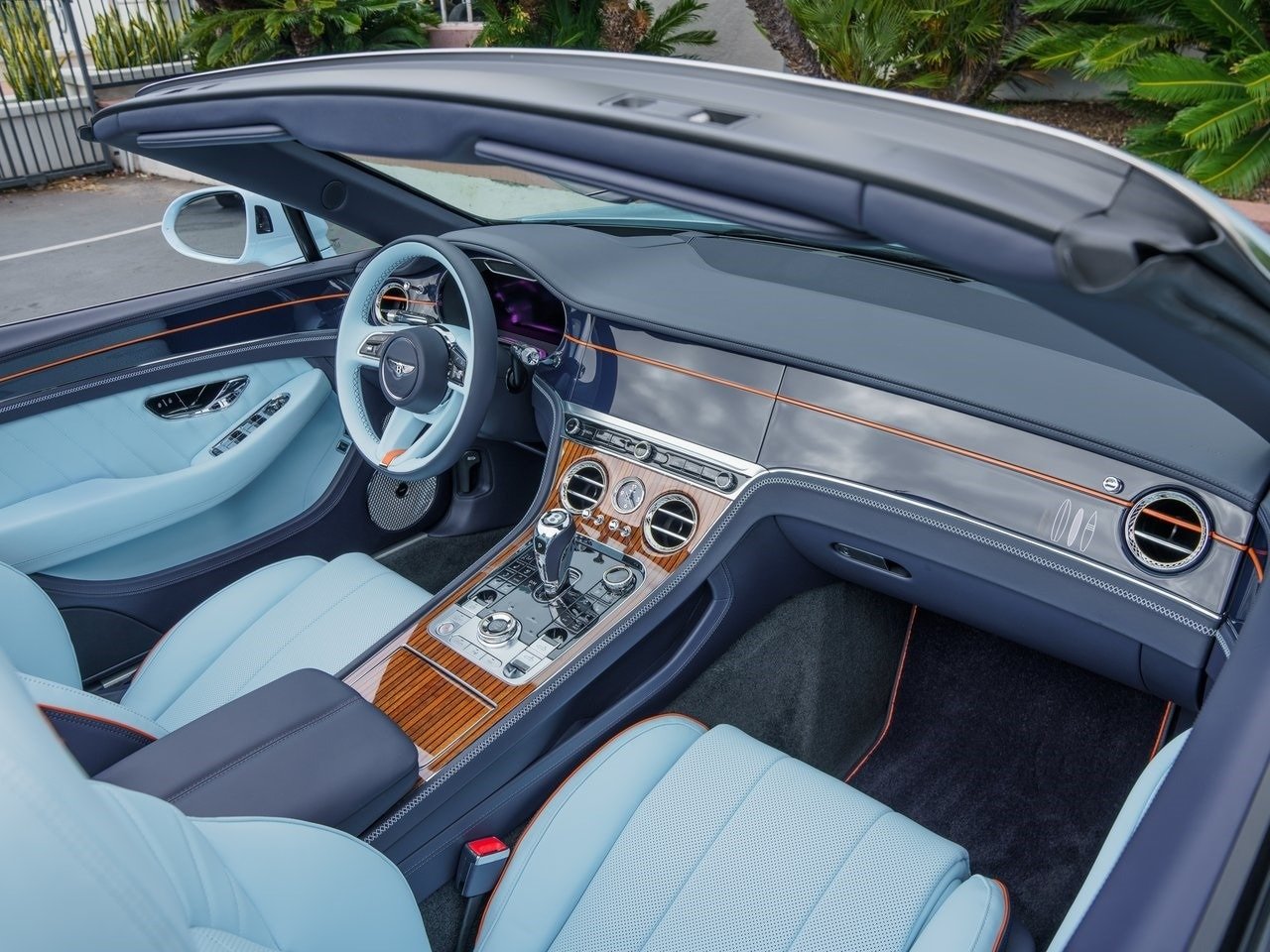 2023 Bentley GTC Azure Sun and Surf Collection (21)