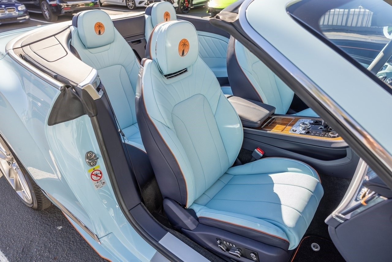 2023 Bentley GTC Azure Sun and Surf Collection (43)