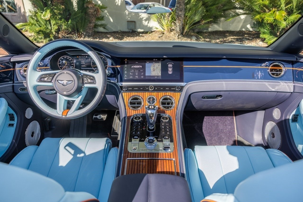 2023 Bentley GTC Azure Sun and Surf Collection (51)