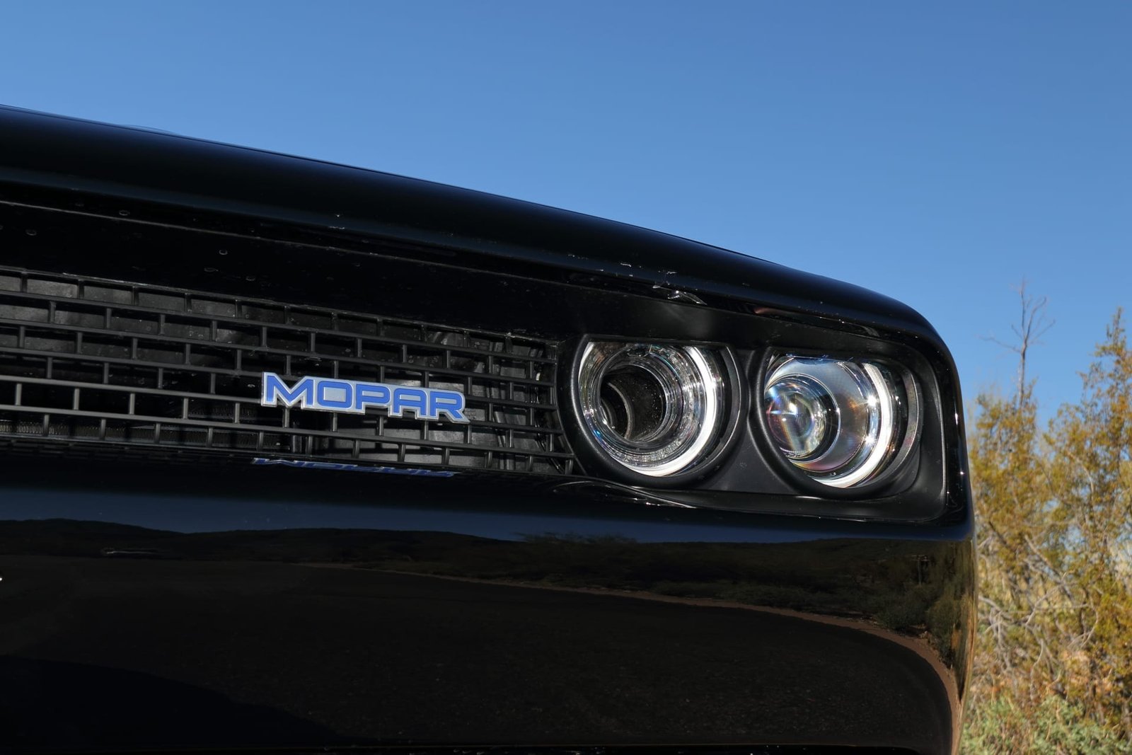 2023 Dodge Challenger Mopar 23 Special Edition Coupe (3)
