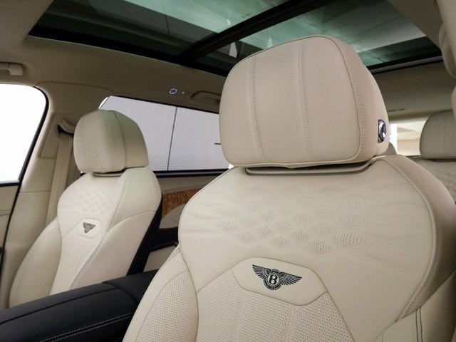 2024 Bentley Bentayga EWB Azure For Sale (13)
