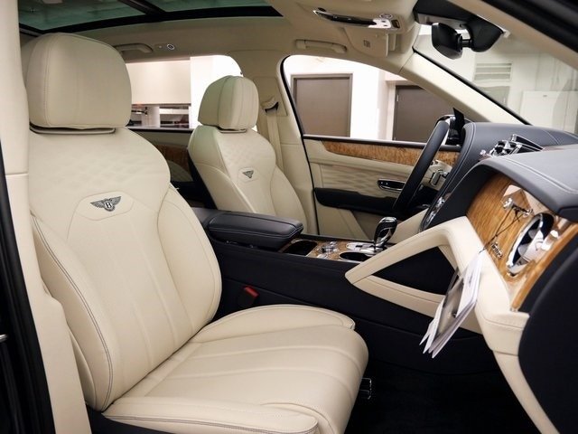 2024 Bentley Bentayga EWB Azure For Sale (5)
