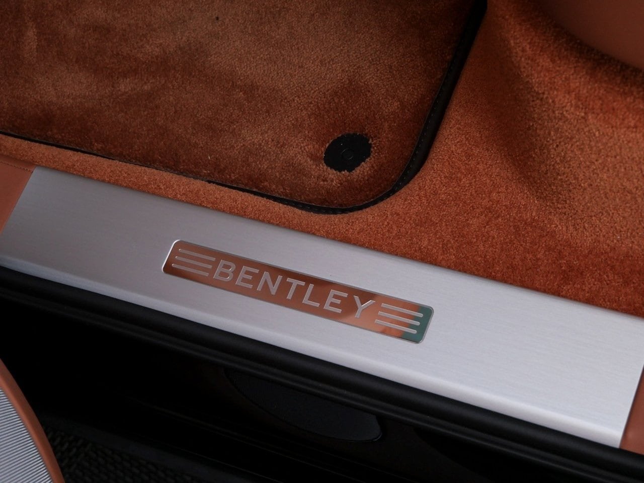 2024 Bentley Bentayga EWB SUV For Sale (11)
