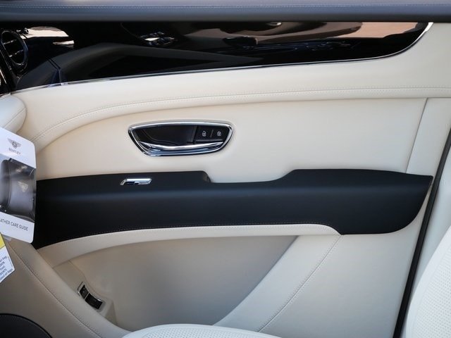 2024 Bentley Bentayga Hybrid For Sale (14)