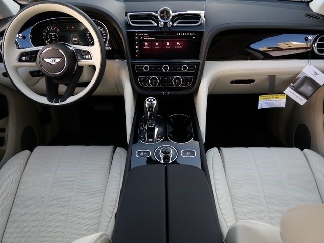 2024 Bentley Bentayga Hybrid For Sale (25)