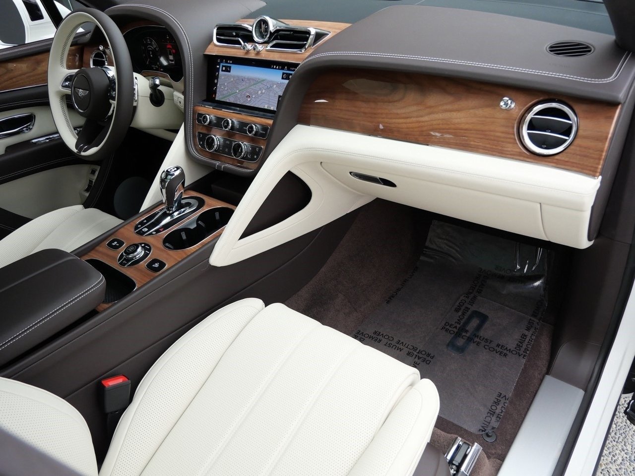 2024 Bentley Bentayga V8 SUV For Sale (26)
