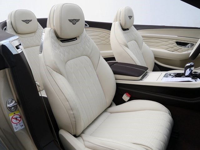 2024 Bentley GTC Azure For Sale (6)