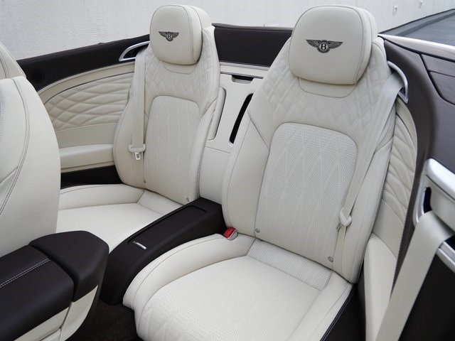 2024 Bentley GTC Azure For Sale (8)