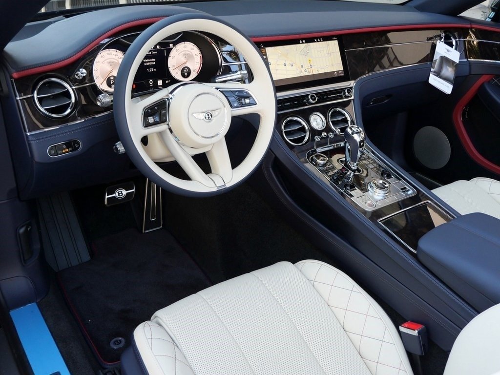 2024 Bentley GTC Mulliner W12 For Sale (29)