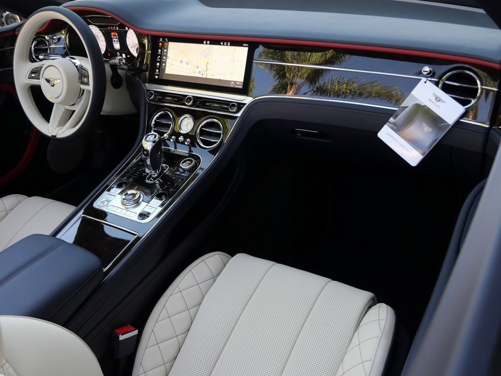2024 Bentley GTC Mulliner W12 For Sale (6)
